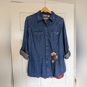 Lola P embroidered denim shirt